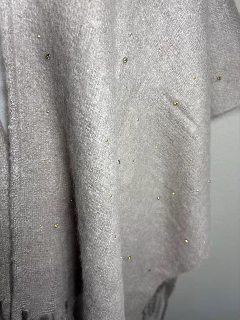 INC International Concepts
Rhinestone Embellished Fringe Poncho
One Size NWT - Picture 4 of 8